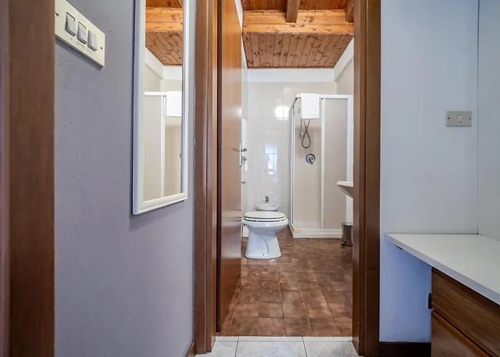 Rigoletto - 13 Minutes Walk To Arena