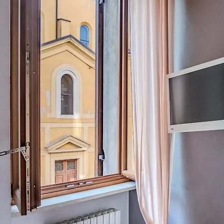 アパート Rigoletto - 13 Minutes Walk To Arena