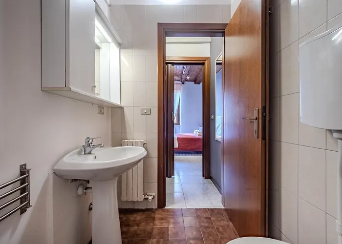 アパート Rigoletto - 13 Minutes Walk To Arena *