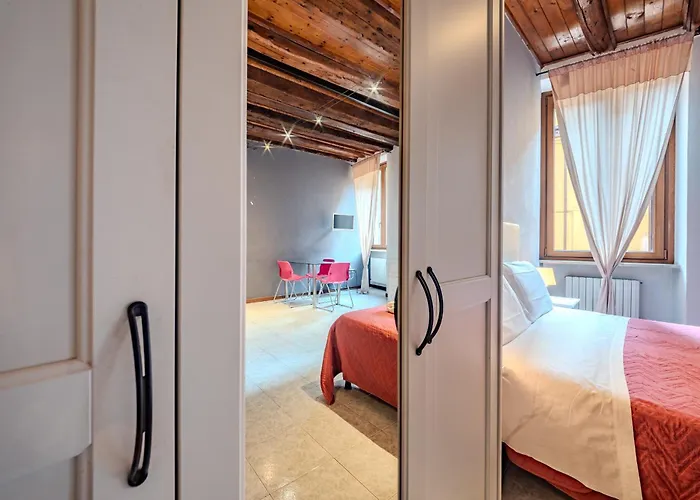 Rigoletto - 13 Minutes Walk To Arena Apartament Werona