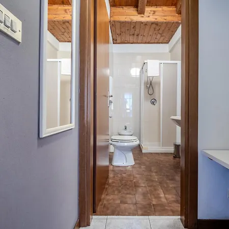 Rigoletto - 13 Minutes Walk To Arena